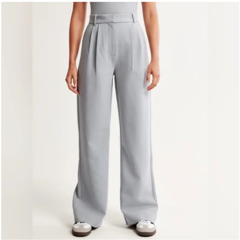Abercrombie & Fitch Gray Wide-Leg Trousers